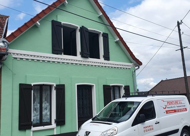 Façade de maison repeinte à Abbeville - Peinture S.L
